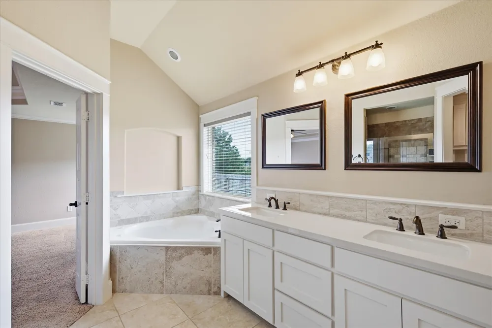 2010 Maxwell Court Aubrey, TX 76227