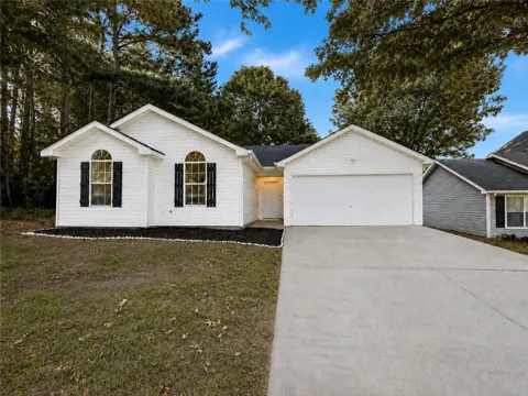 2490 Rambling Way