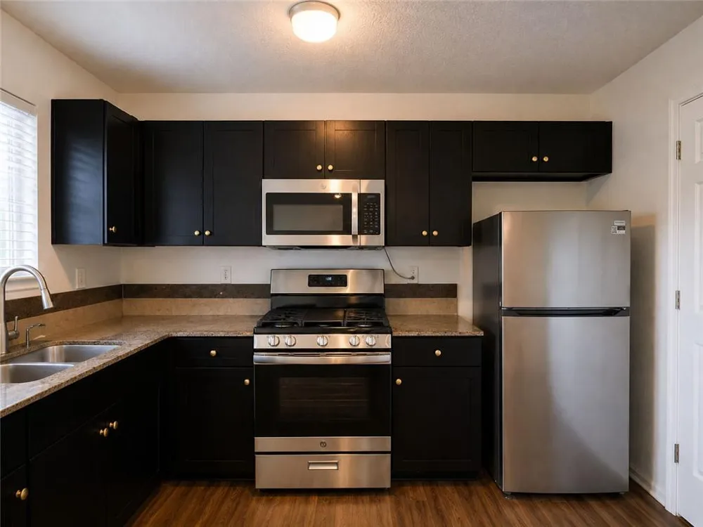 2490 Rambling Way Lithonia, GA 30058