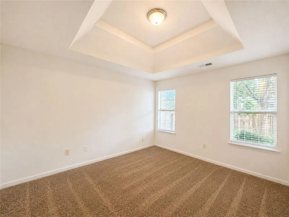 2490 Rambling Way Lithonia, GA 30058