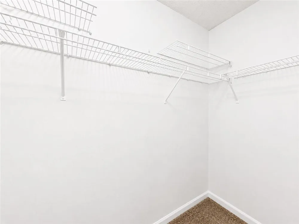 2490 Rambling Way Lithonia, GA 30058
