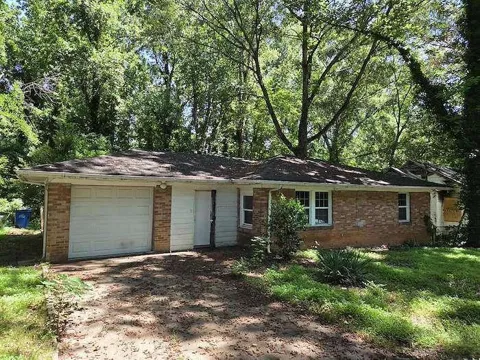 1627 Hasty Place