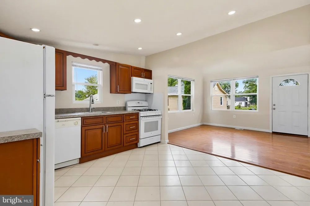 1841 EAST AVENUE Baltimore, MD 21222