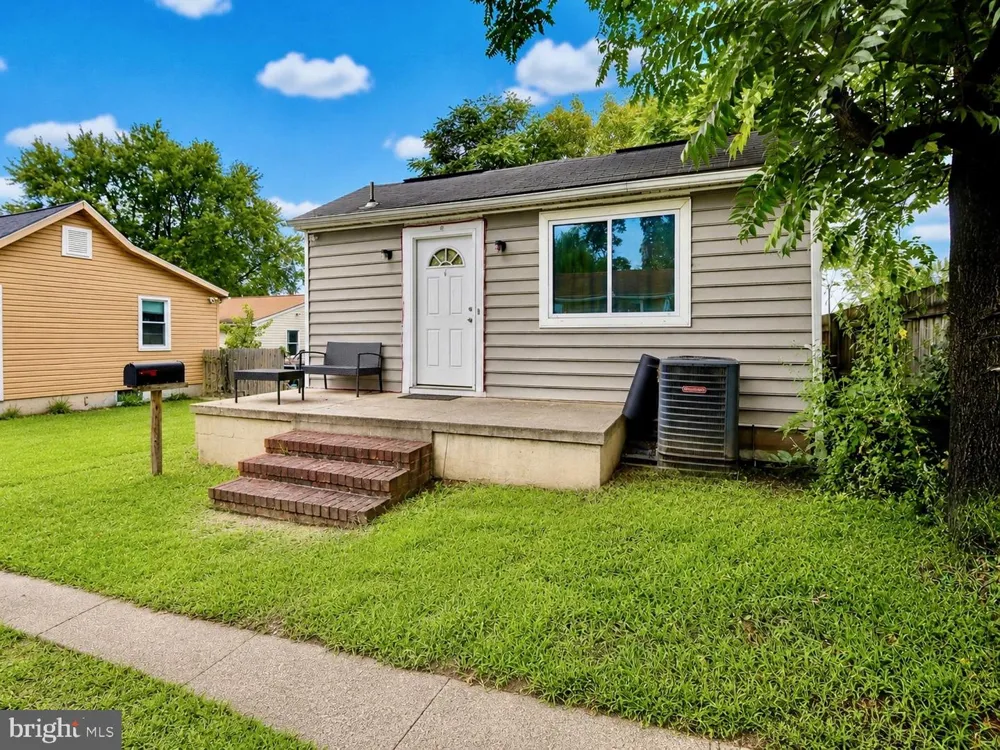1841 EAST AVENUE Baltimore, MD 21222