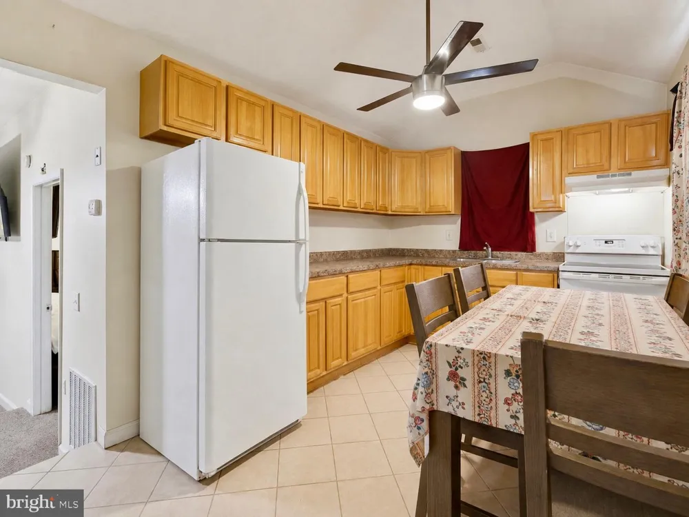 1841 EAST AVENUE Baltimore, MD 21222