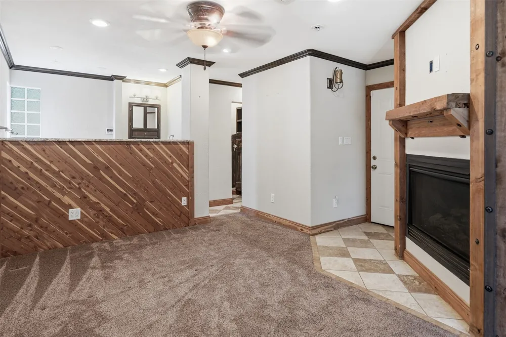 1218 Diana Drive Arlington, TX 76011