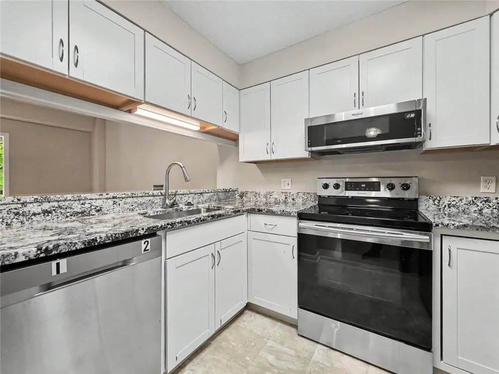 1800 Clairmont Lake #A314 Decatur, GA 30033
