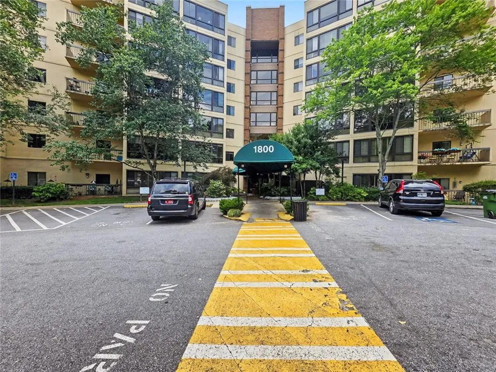 1800 Clairmont Lake #A314 Decatur, GA 30033