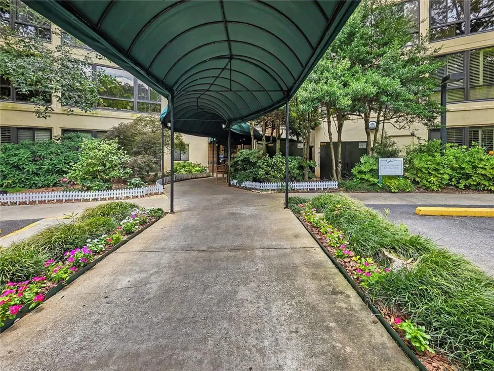 1800 Clairmont Lake #A314 Decatur, GA 30033