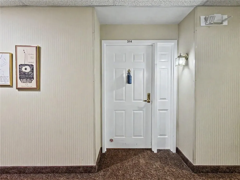 1800 Clairmont Lake #A314 Decatur, GA 30033