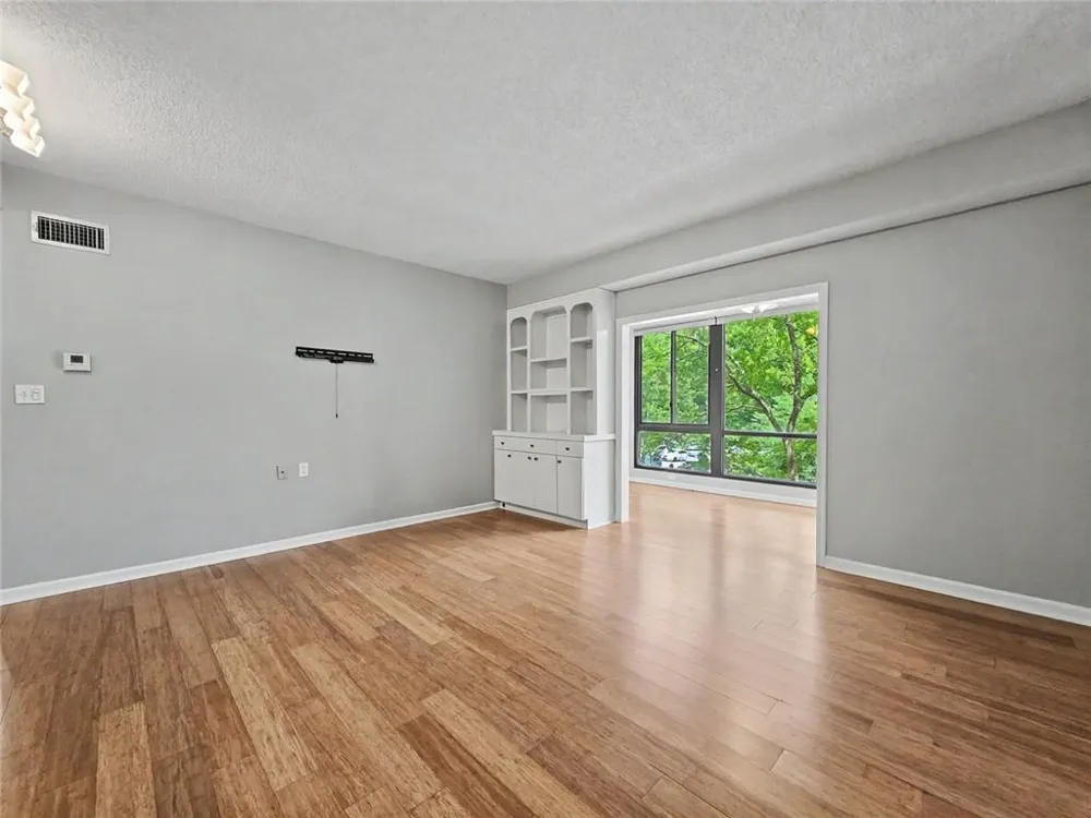 1800 Clairmont Lake #A314 Decatur, GA 30033