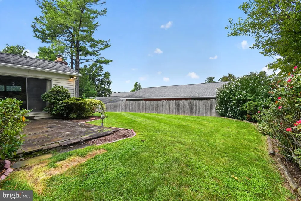 7905 IVYMOUNT TERRACE Potomac, MD 20854