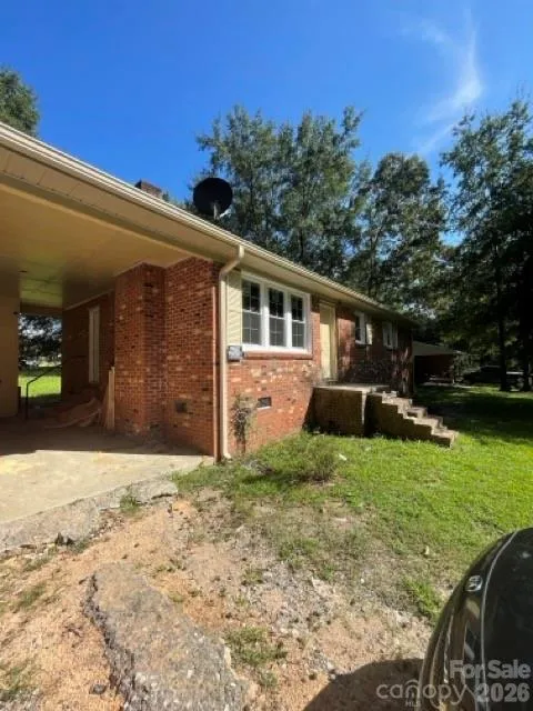 3223 Shadow Lane