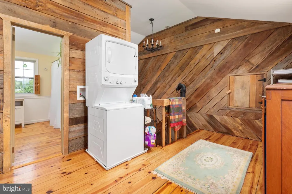 179 QUICKSBURG MILL LANE Quicksburg, VA 22847