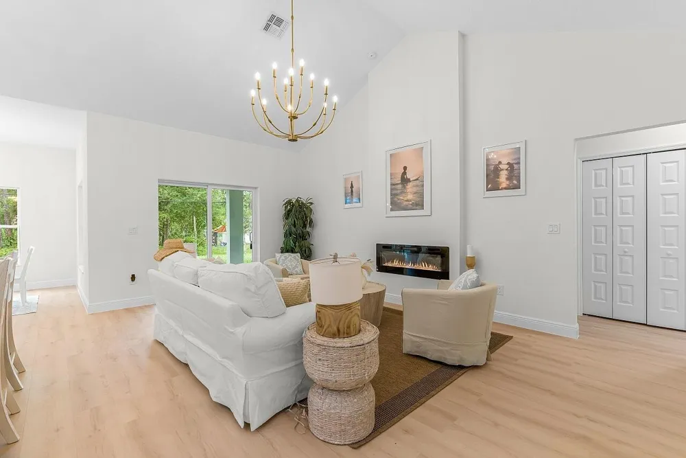 9365 107th Avenue Vero Beach, FL 32967