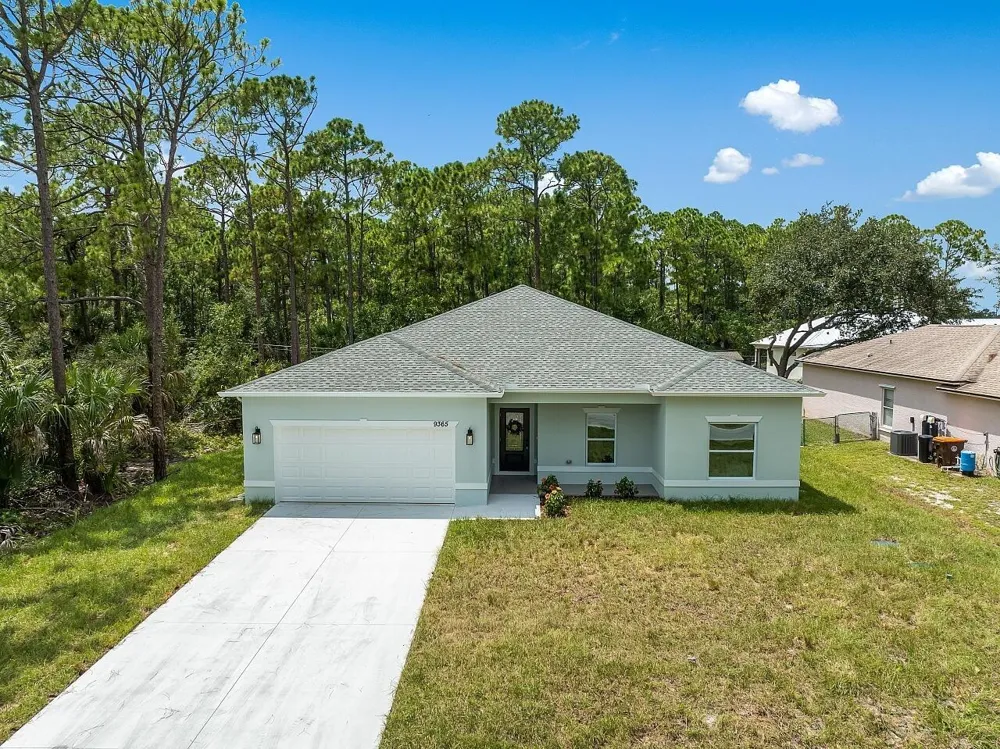 9365 107th Avenue Vero Beach, FL 32967
