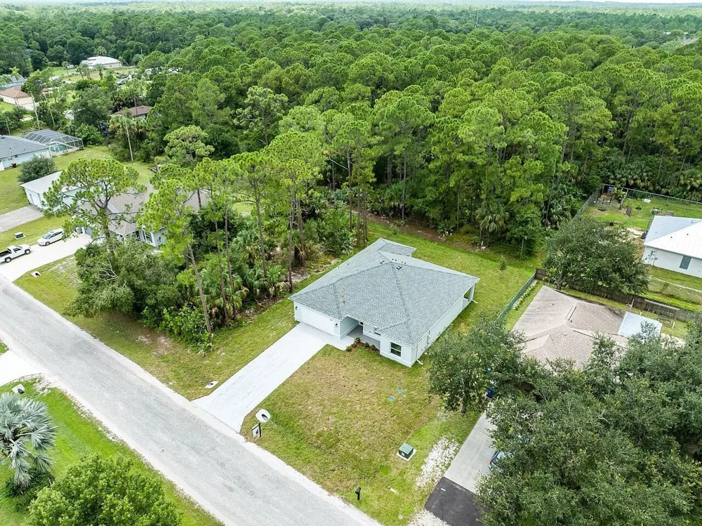 9365 107th Avenue Vero Beach, FL 32967