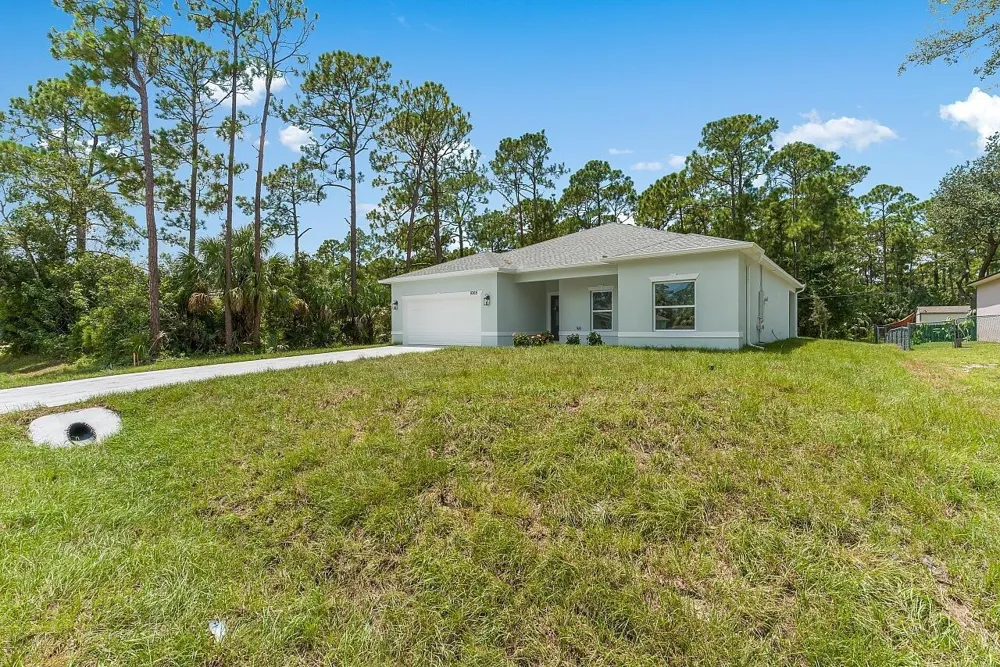 9365 107th Avenue Vero Beach, FL 32967