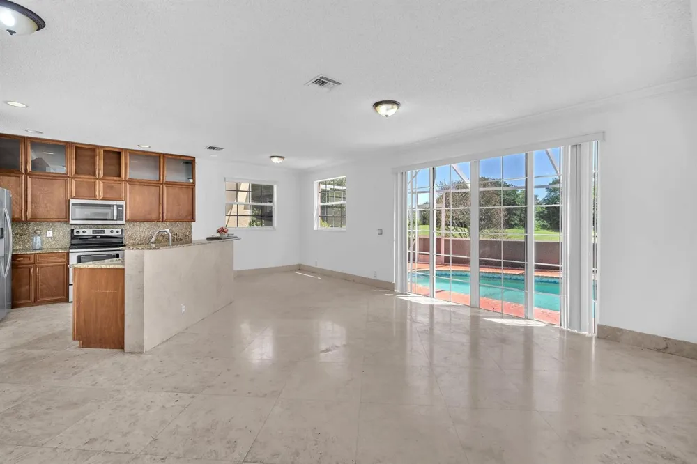 3628 DUNES VISTA DRIVE Pompano Beach, FL 33069