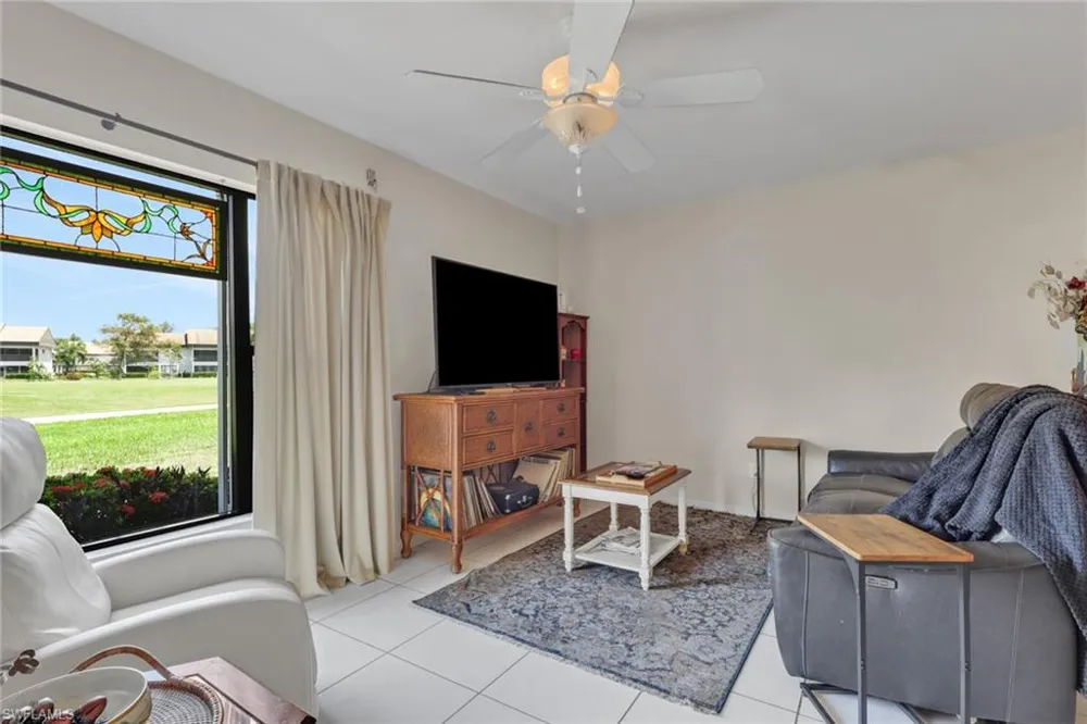 5770 Trailwinds Drive #213 Fort Myers, FL 33907