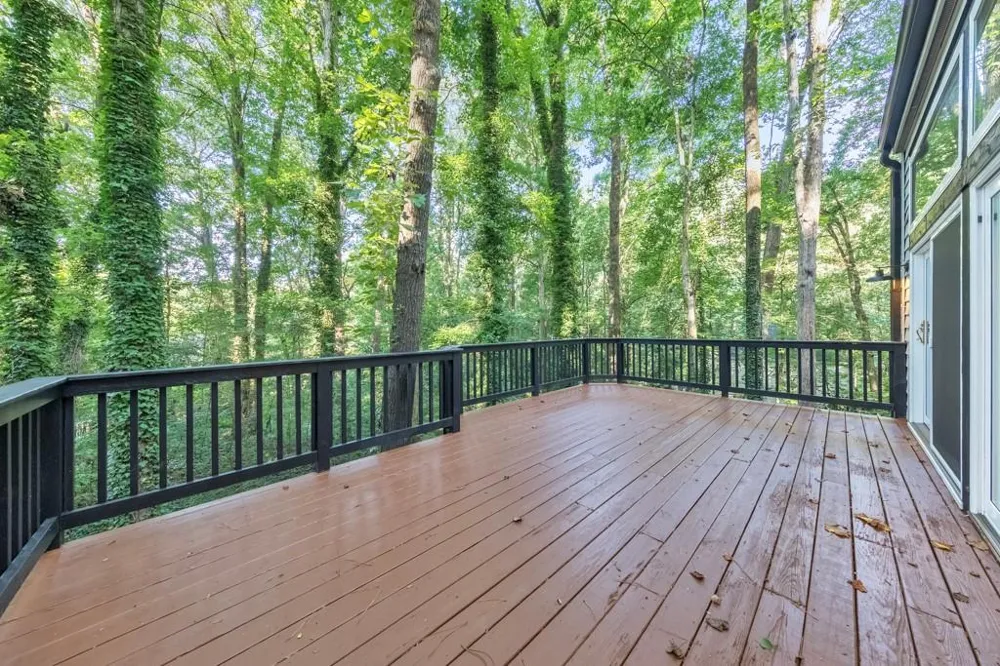 210 Brandenburgh Circle Roswell, GA 30075