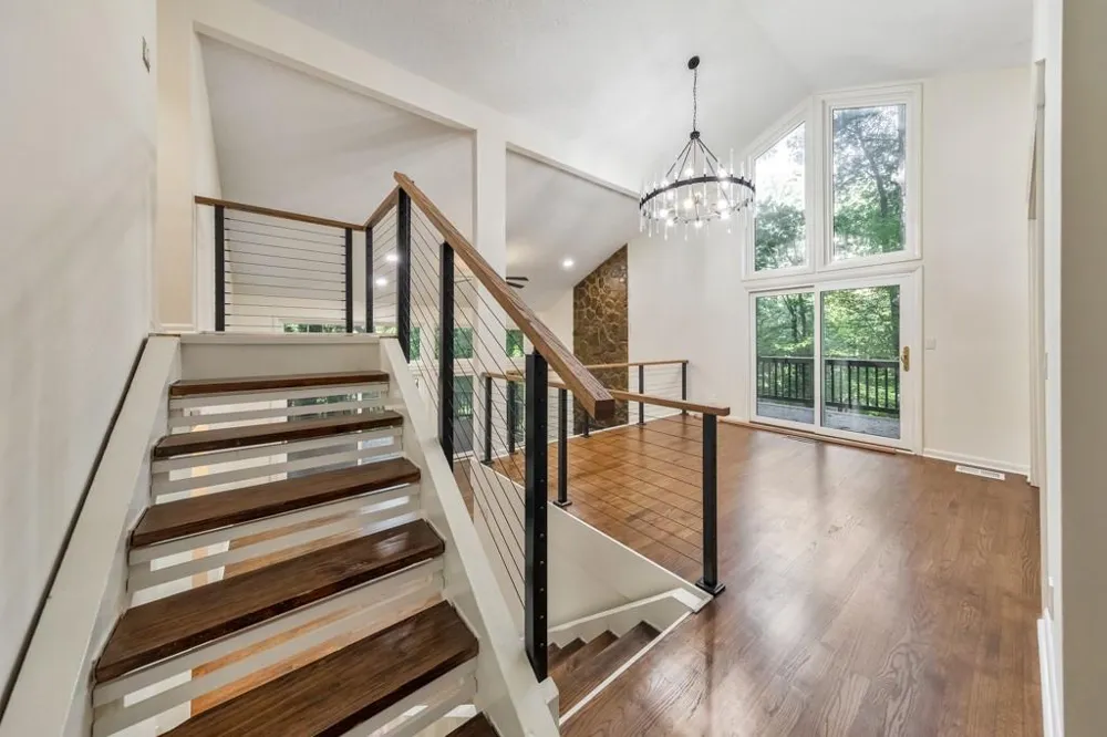 210 Brandenburgh Circle Roswell, GA 30075