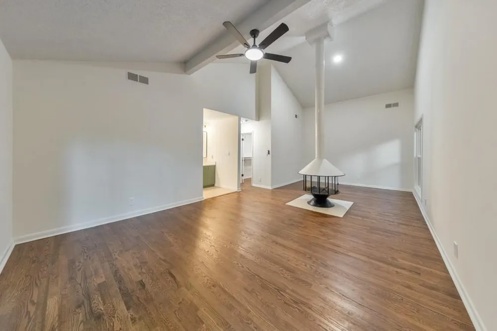 210 Brandenburgh Circle Roswell, GA 30075