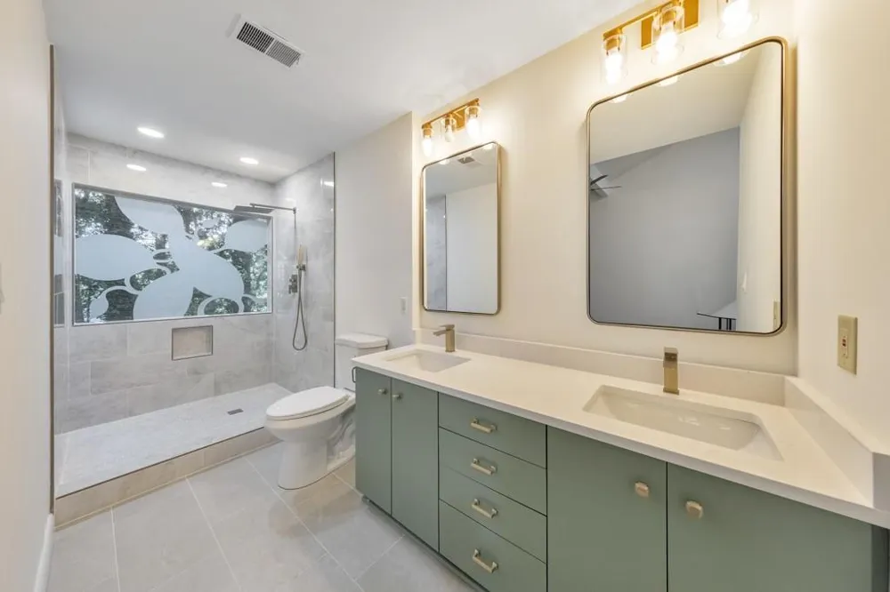 210 Brandenburgh Circle Roswell, GA 30075