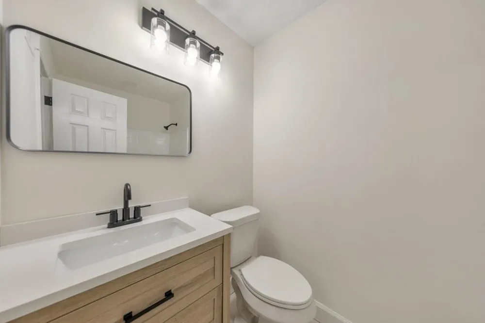 210 Brandenburgh Circle Roswell, GA 30075