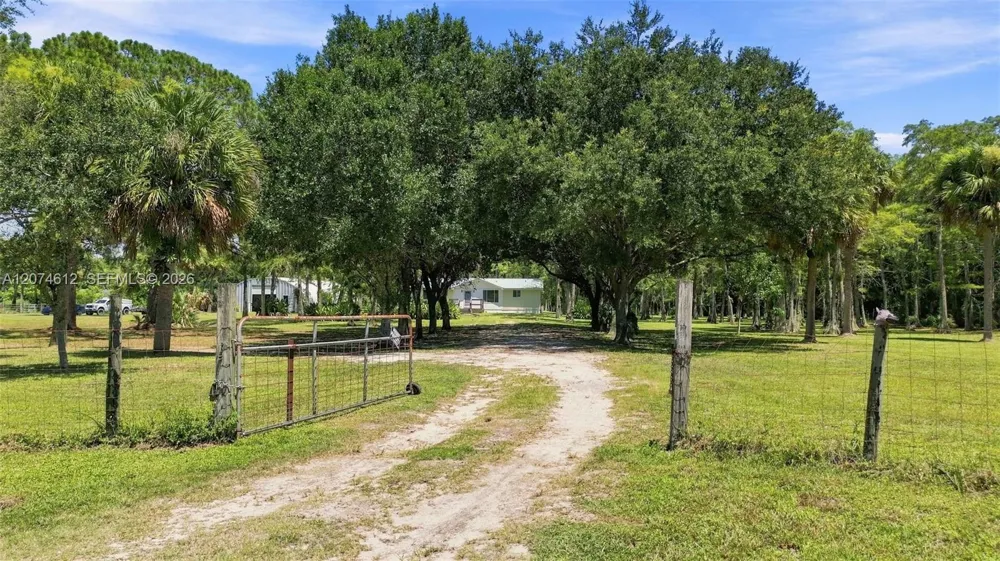 5108 206th Ter N Loxahatchee, FL 33470