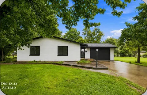 602 S First Street