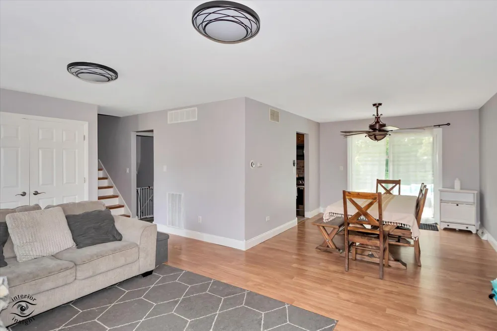 2724 Lois Street Portage, IN 46368