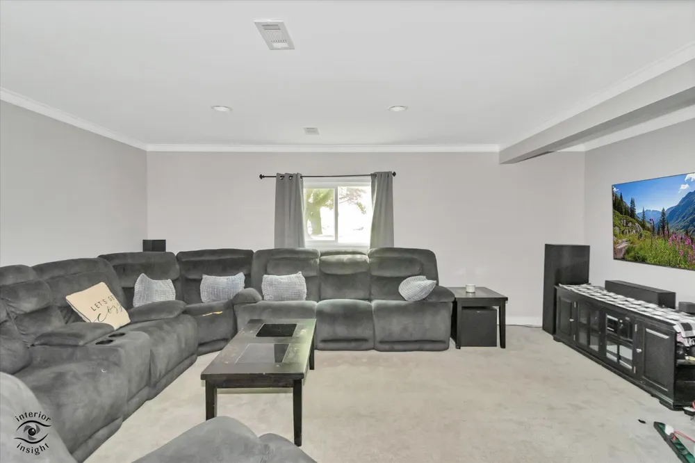 2724 Lois Street Portage, IN 46368