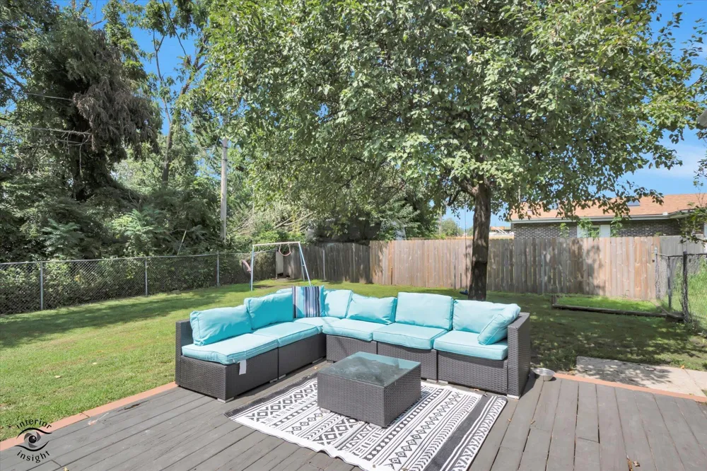 2724 Lois Street Portage, IN 46368