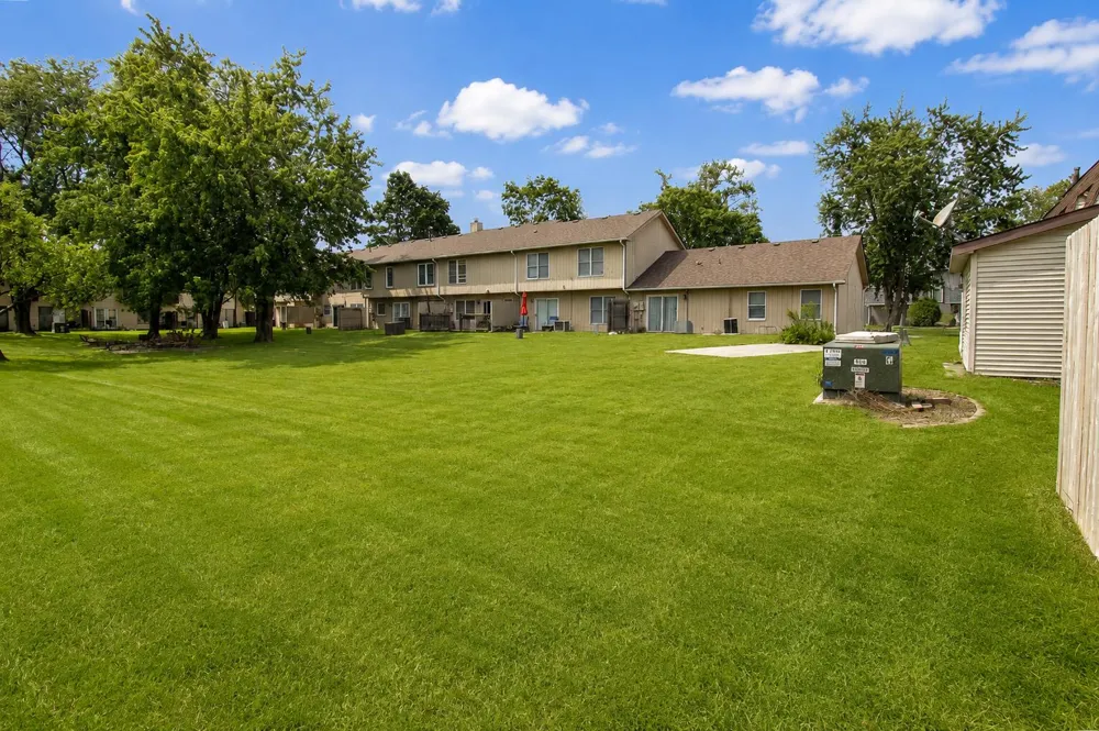 347 E 60th Drive Merrillville, IN 46410
