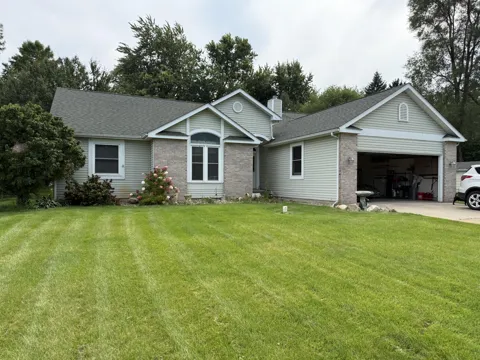 3216 W Greenbriar Lane