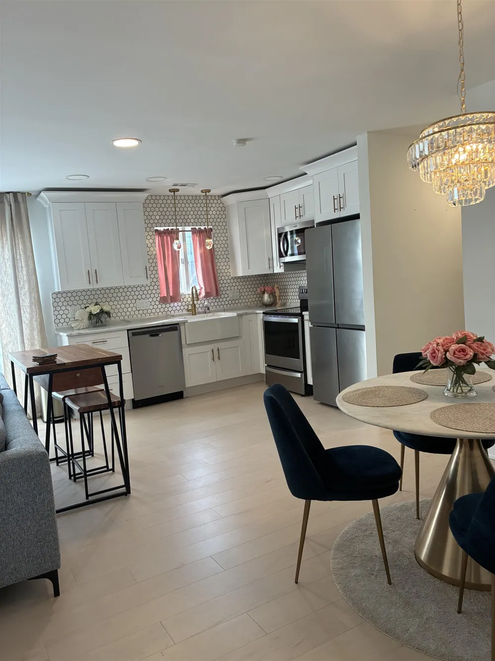 21 S Madison Avenue Margate, NJ 08402