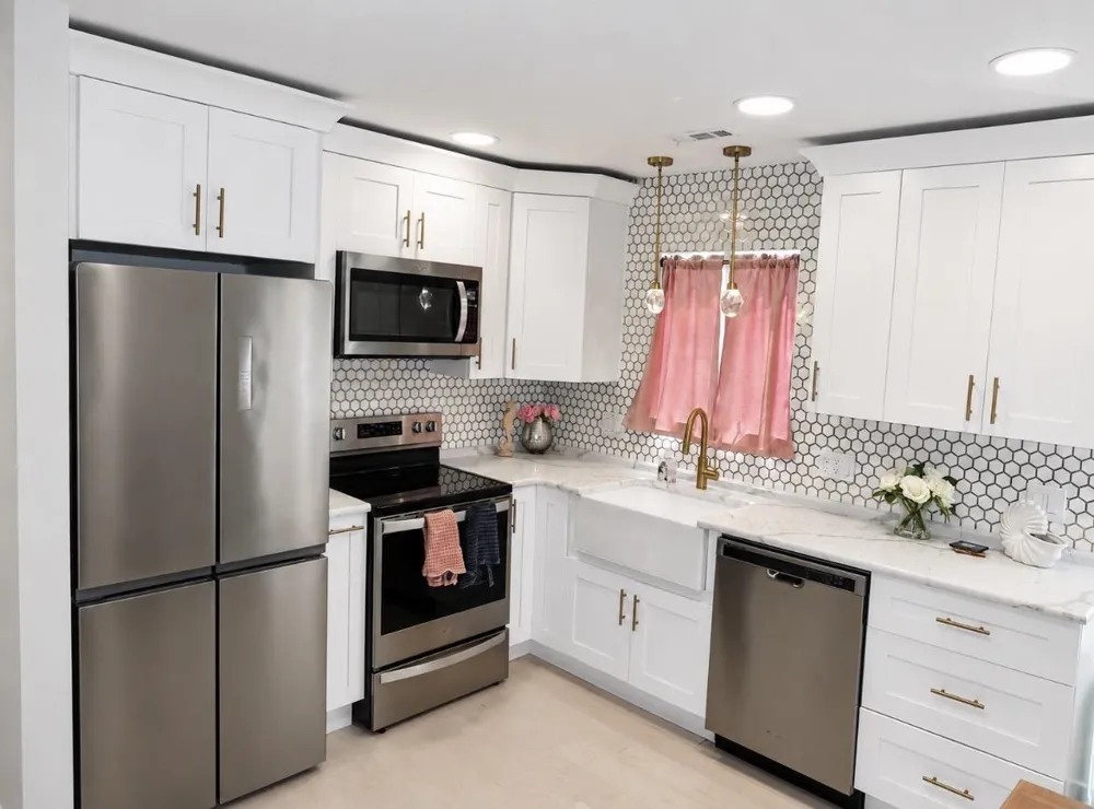 21 S Madison Avenue Margate, NJ 08402