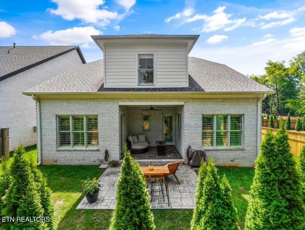 9729 Lantern Way Knoxville, TN 37922