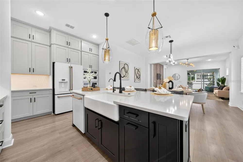 1619 S OSCEOLA AVENUE Orlando, FL 32806