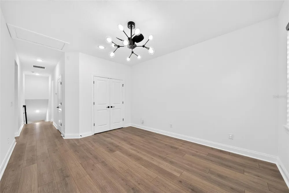 1619 S OSCEOLA AVENUE Orlando, FL 32806