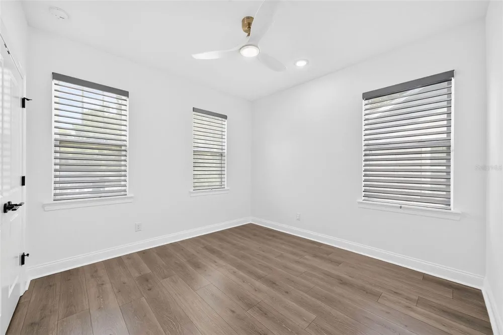1619 S OSCEOLA AVENUE Orlando, FL 32806