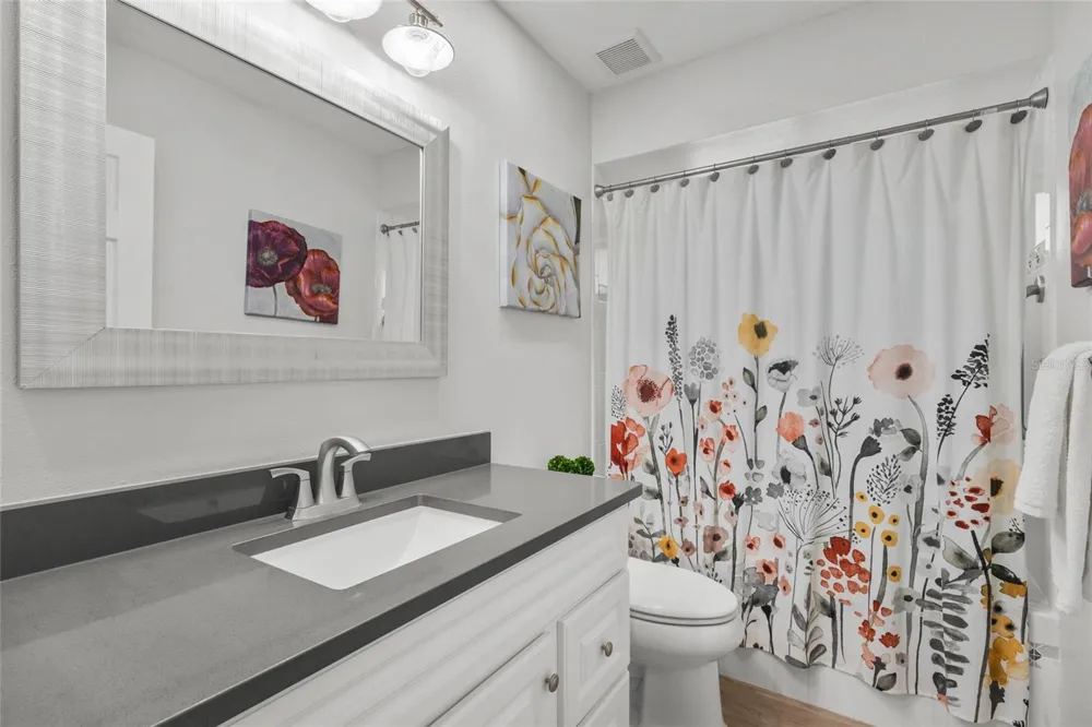 6640 WATERFORD LANE Sarasota, FL 34238