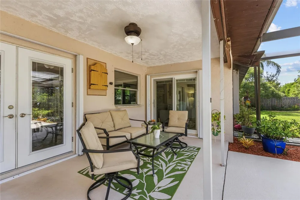 6640 WATERFORD LANE Sarasota, FL 34238