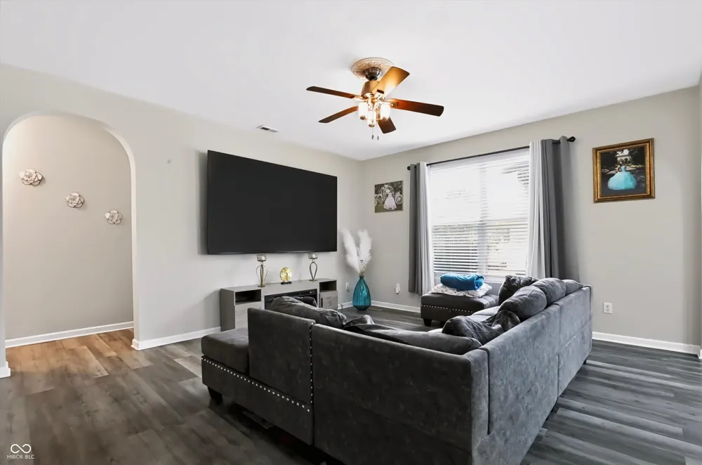 1378 Padana Drive Greenwood, IN 46143