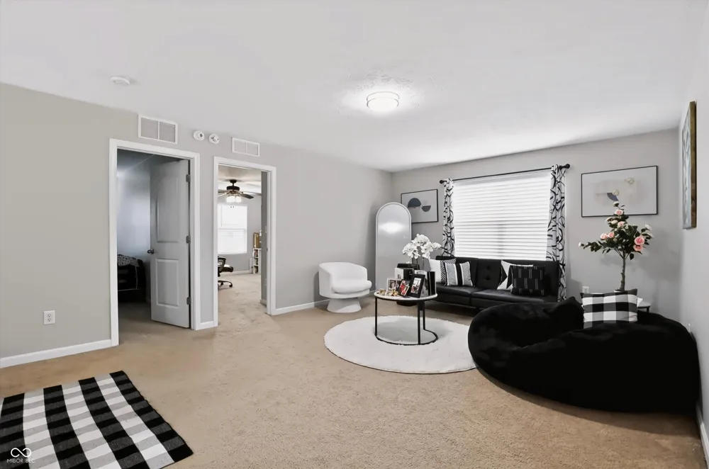 1378 Padana Drive Greenwood, IN 46143