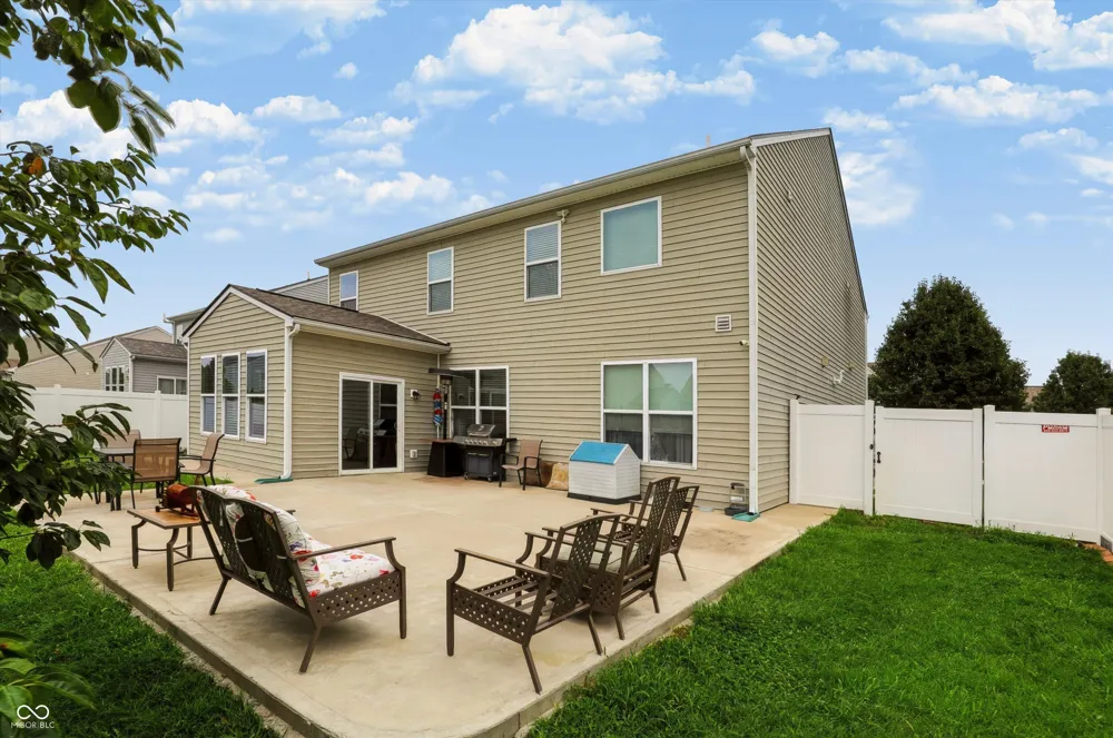 1378 Padana Drive Greenwood, IN 46143
