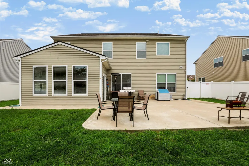 1378 Padana Drive Greenwood, IN 46143