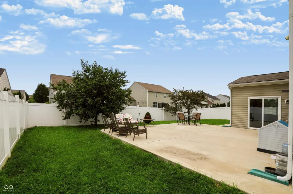 1378 Padana Drive Greenwood, IN 46143