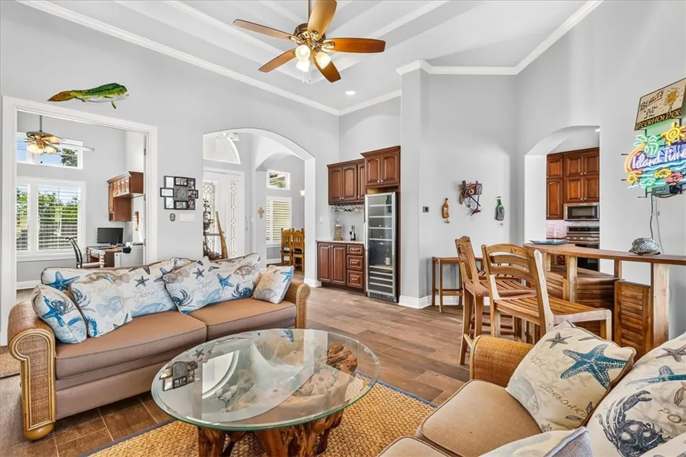 415 Porpoise Drive Aransas Pass, TX 78336